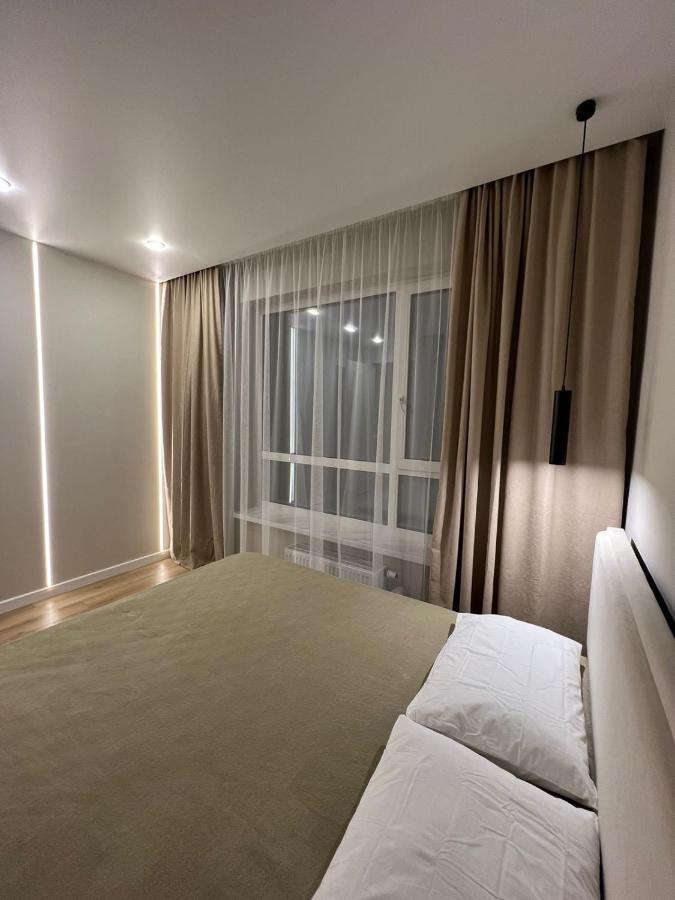 Freedom Elite Apartment Астана Экстерьер фото